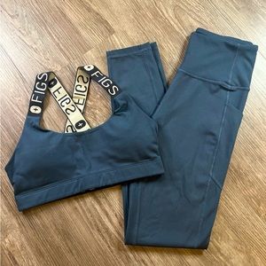 FIGS matching sports bra and leggings